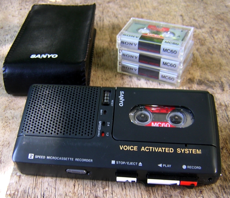 SANYO microcassette recorder Le forum Audiovintage