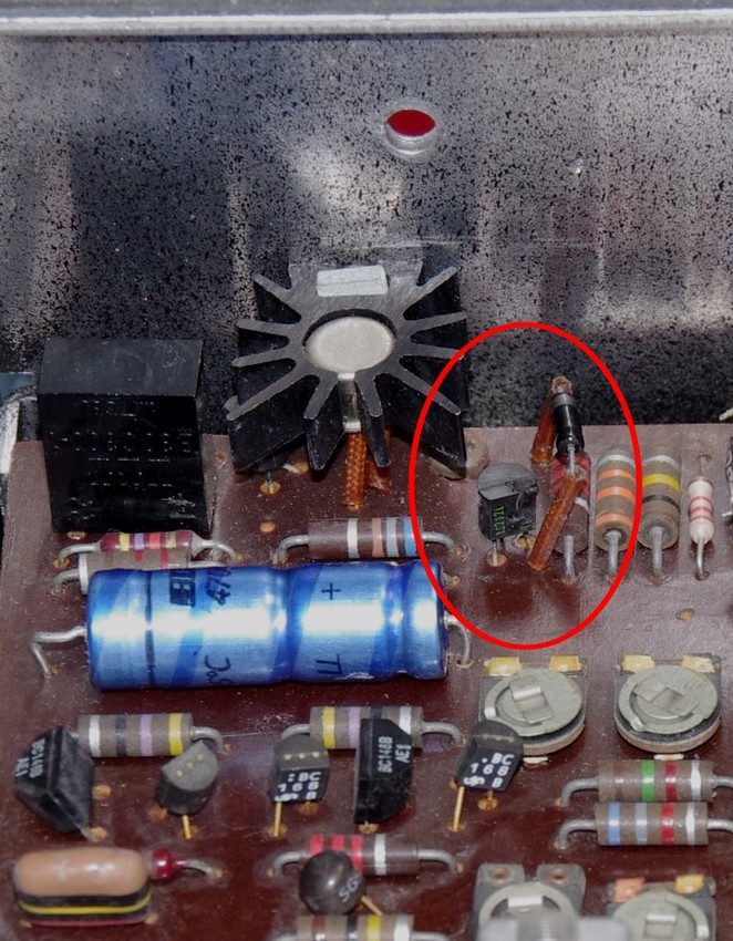 transistor et diode tuner.jpg