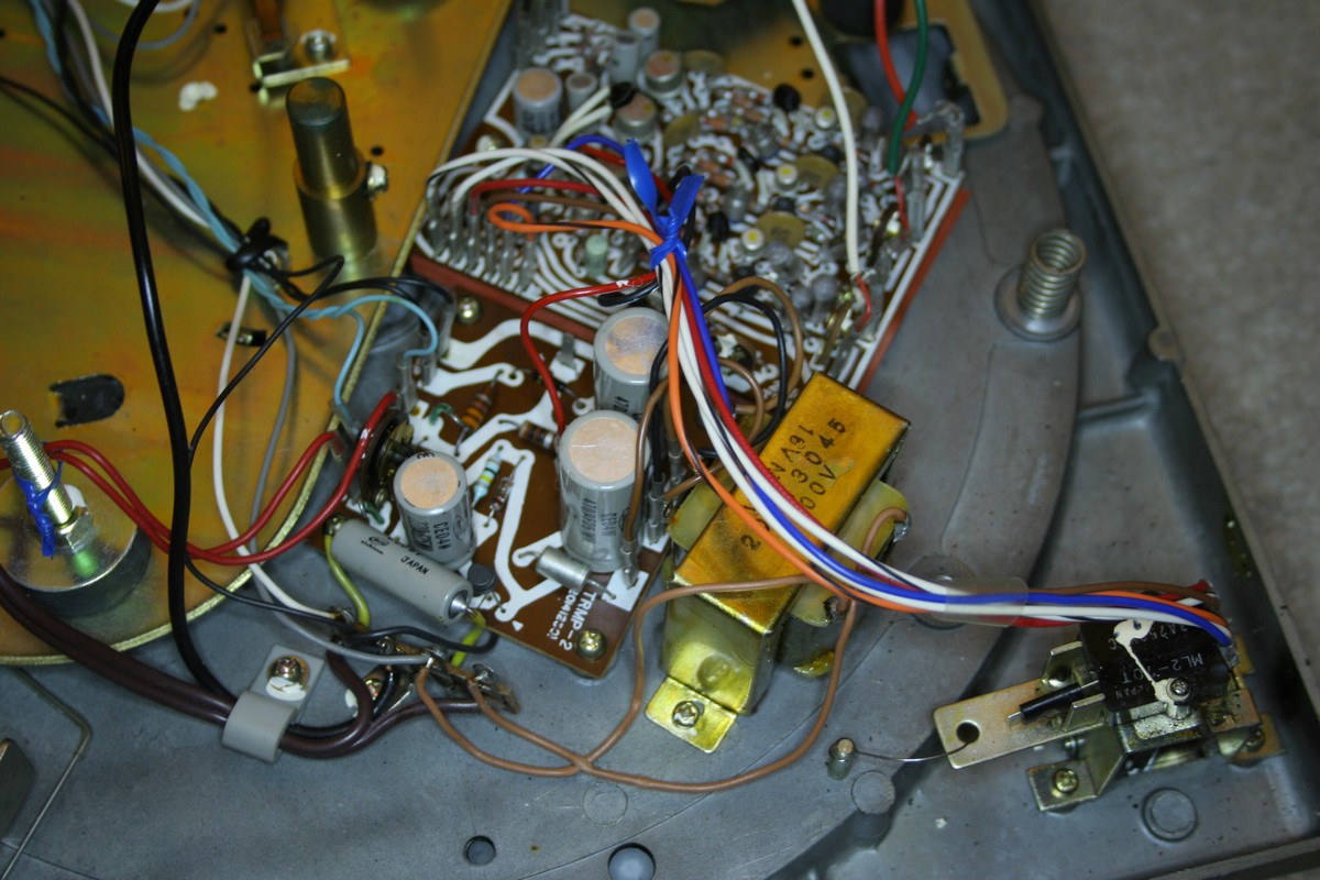 intérieur SR-50 toshiba- 001.jpg