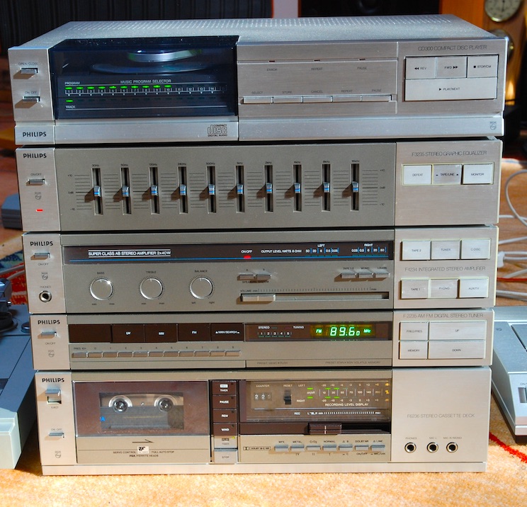 Chaîne Philips 1983.jpg