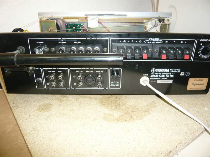 99303697P2.jpg