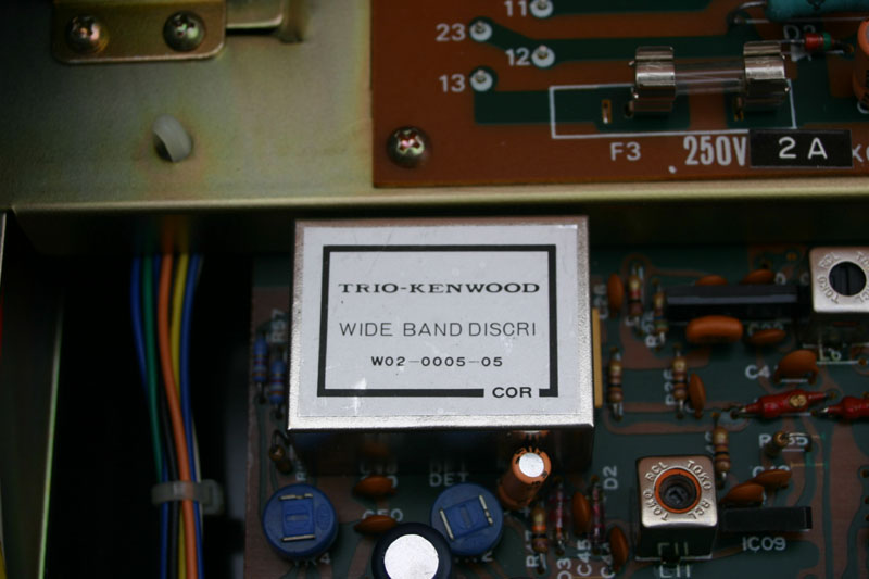 Kenwood_KT8300_1.jpg