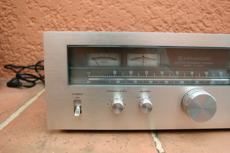 Kenwood_KT8300_4.jpg