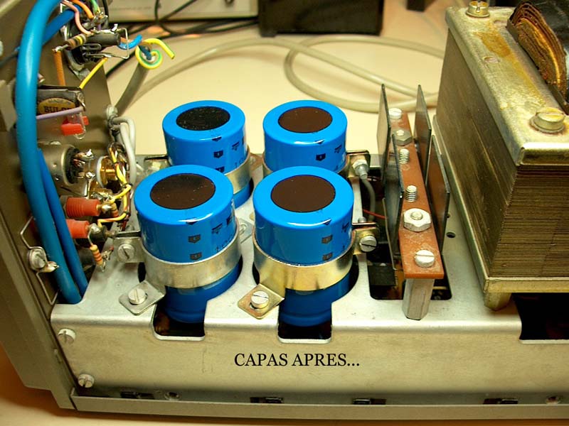 893569CAPA02.jpg