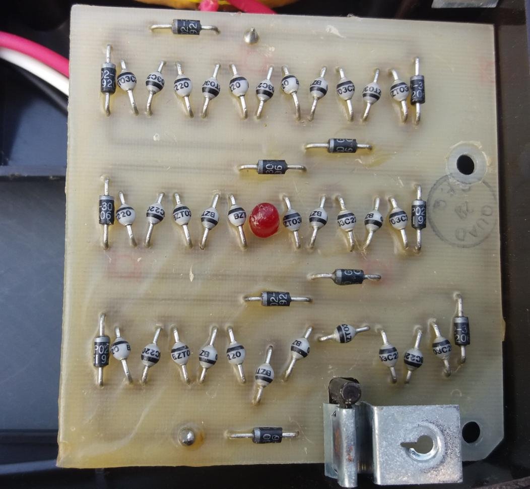 QUAD-ESL63-clamp-board.JPG