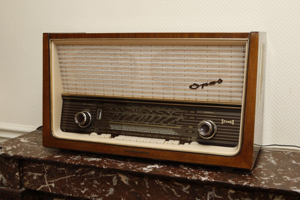 Radio_face.jpg