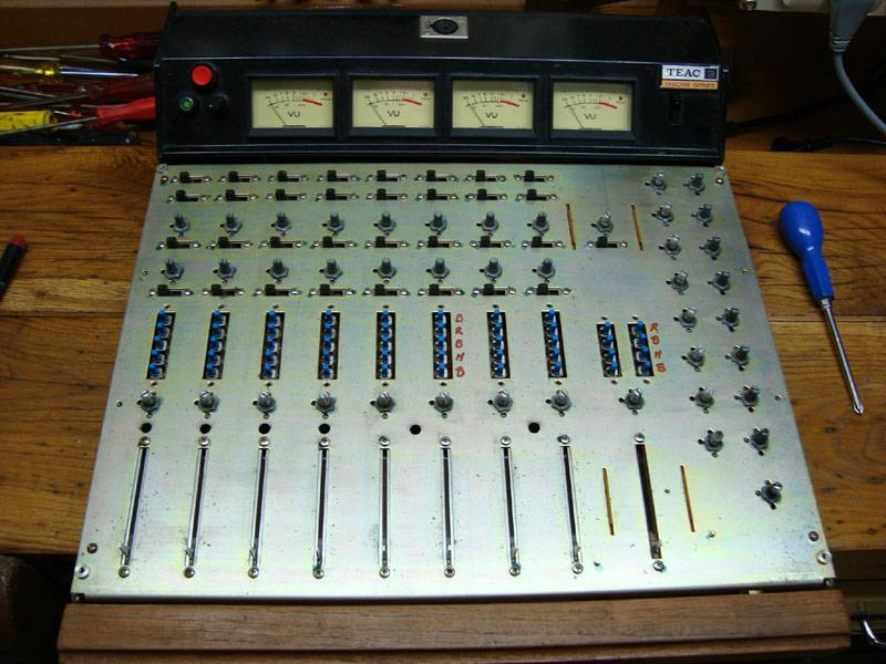 Mixage Teac-01 réduit.jpg
