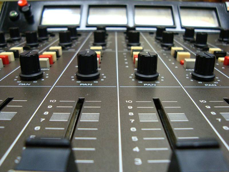 Mixage Teac-05 réduit.jpg