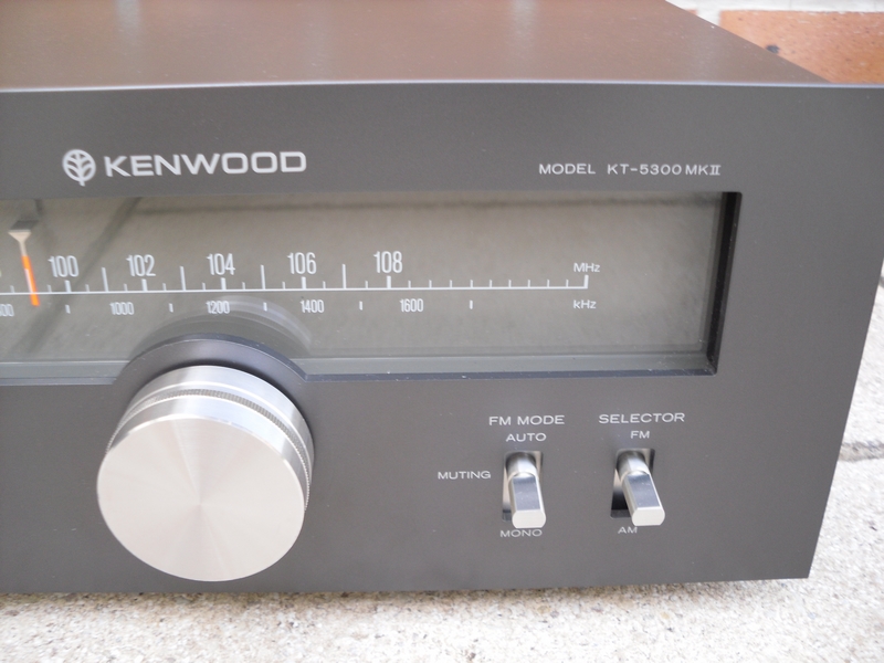 Kenwood KT 5300 MKII 2 retaillé.JPG