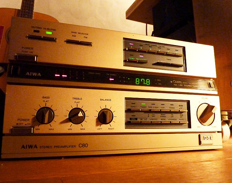 Aiwa808_2.jpg