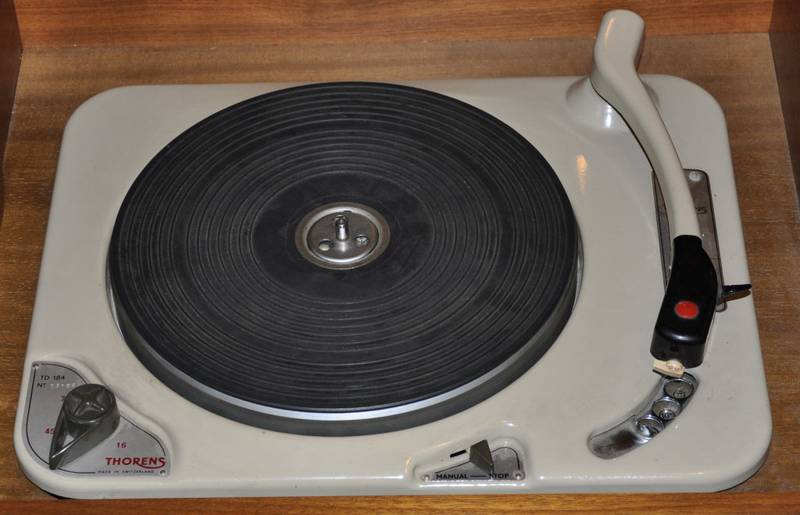 Le tourne disques en question.