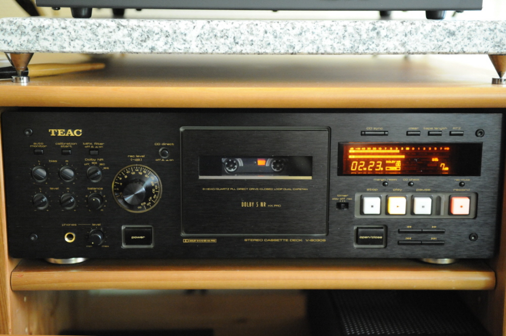 http://www.vintagecassette.com/Teac/V-8030S (1995)