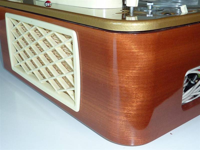 P1010688 (Large).JPG