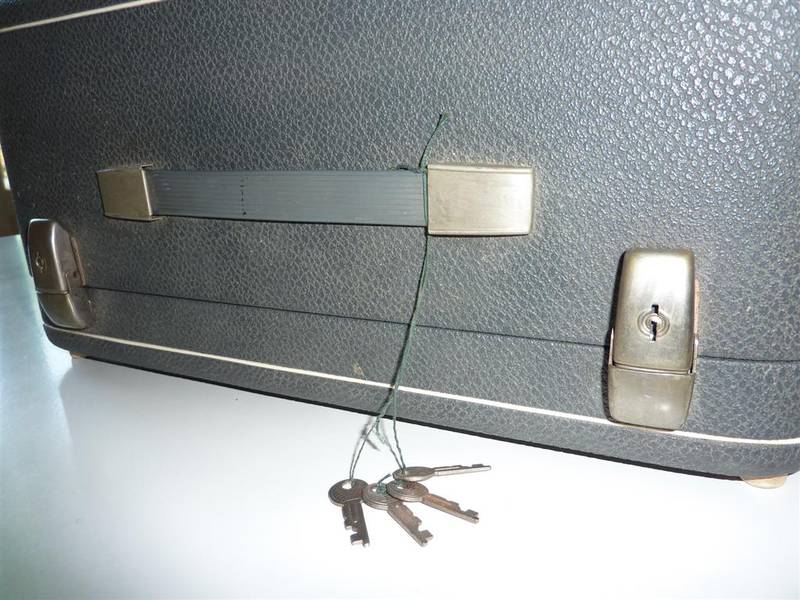 P1010685 (Large).JPG