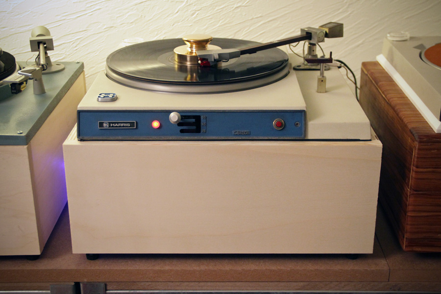 Harris CB1201 audiovintage 01.jpg