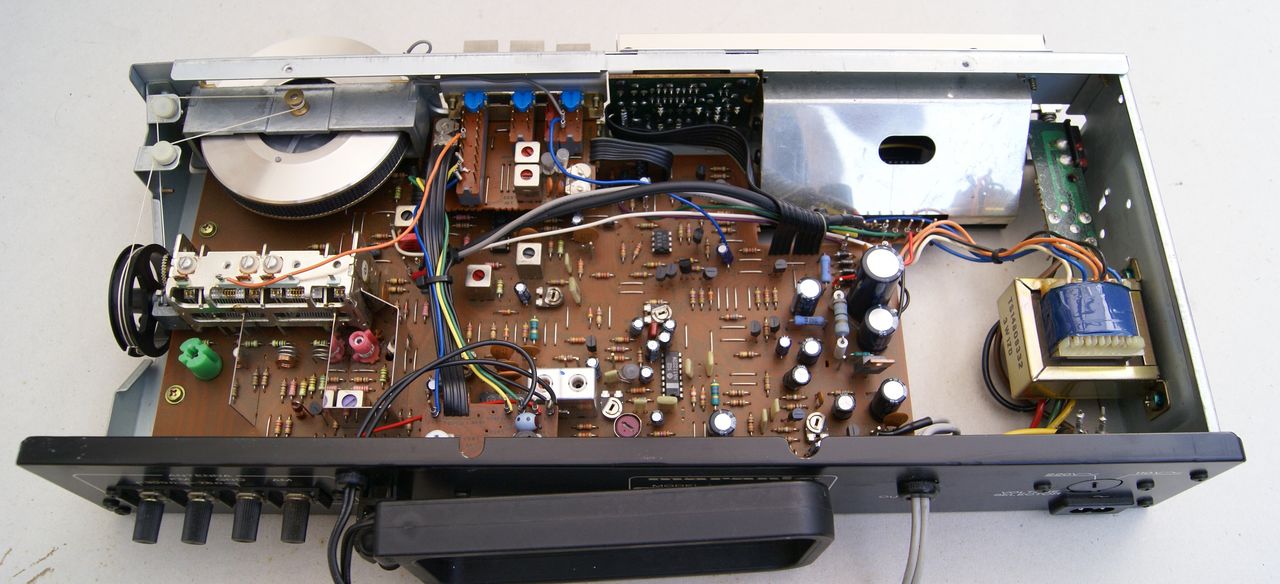 marantz_450L_4 [1280x768].jpg