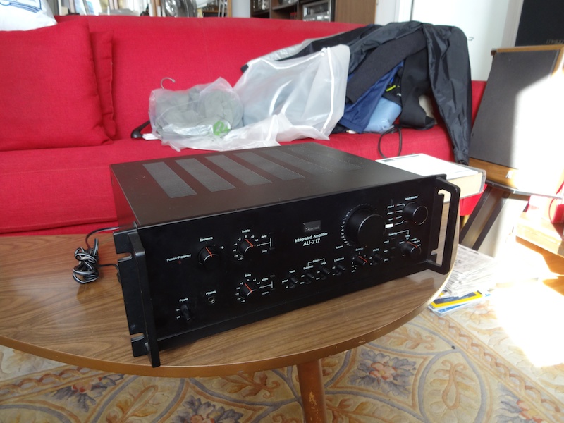 AU-717- 074.jpg