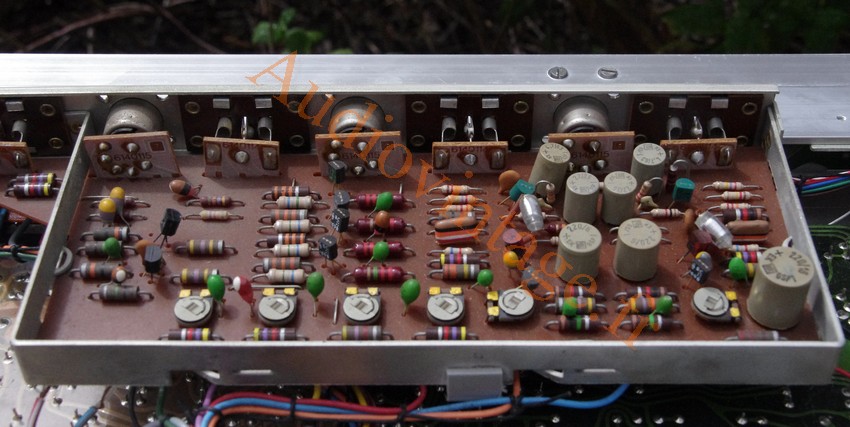 bo 3000 2 pre amp.jpg